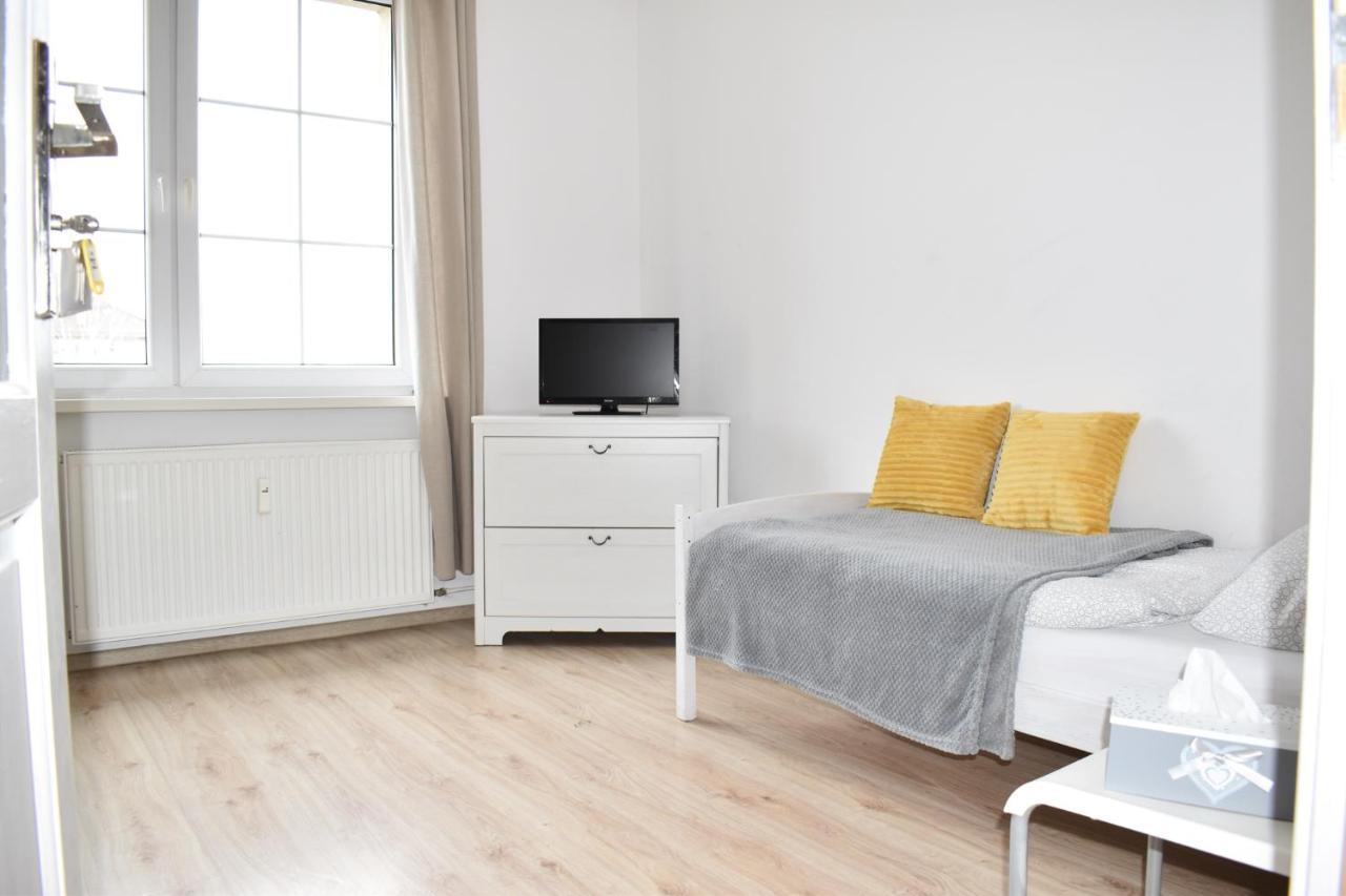 Hostel Przed Switem Gorzow Wielkopolski Dış mekan fotoğraf
